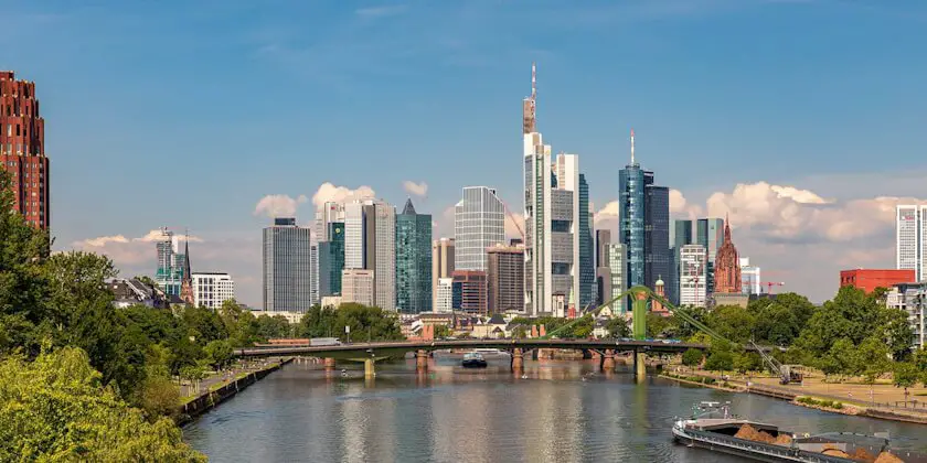 Feiertage in Hessen - Frankfurt am Main (Bildquelle: pxel_photographer, Pixabay)